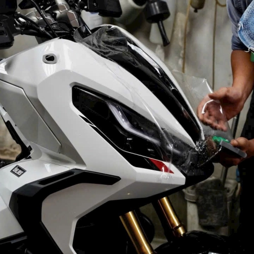 DECaL 39 – Trung tâm dán xe chuyên nghiệp tại Tân Bình