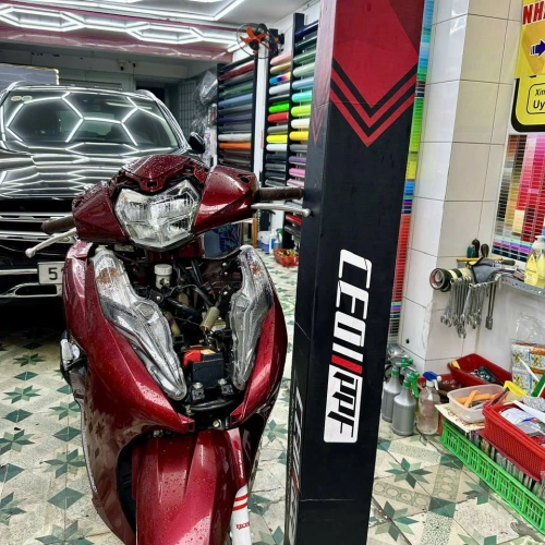 DECaL 39 – Trung tâm dán xe chuyên nghiệp tại Tân Bình