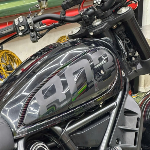 DUCATI scrambler 800  Wrap đổi màu + Tem ghép 